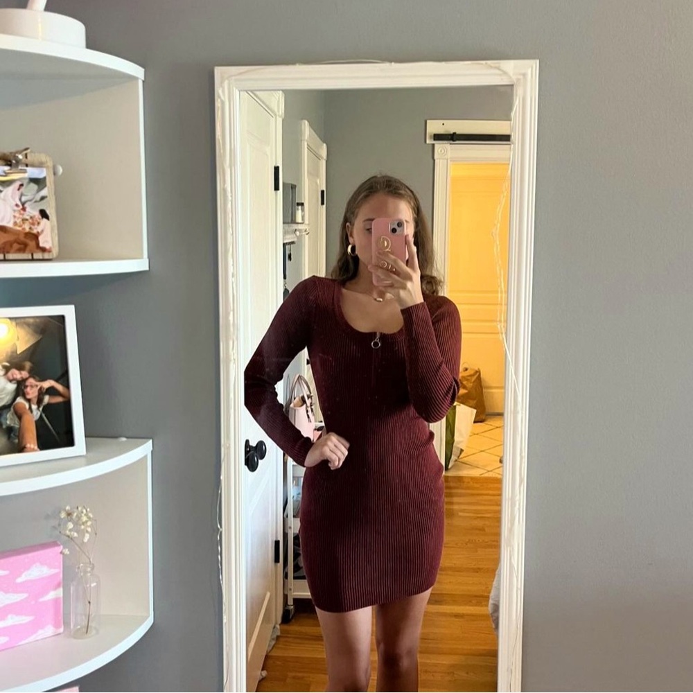 Long Sleeve Maroon Zip Up Dress